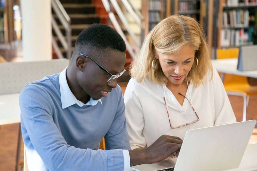 Student receiving assistance