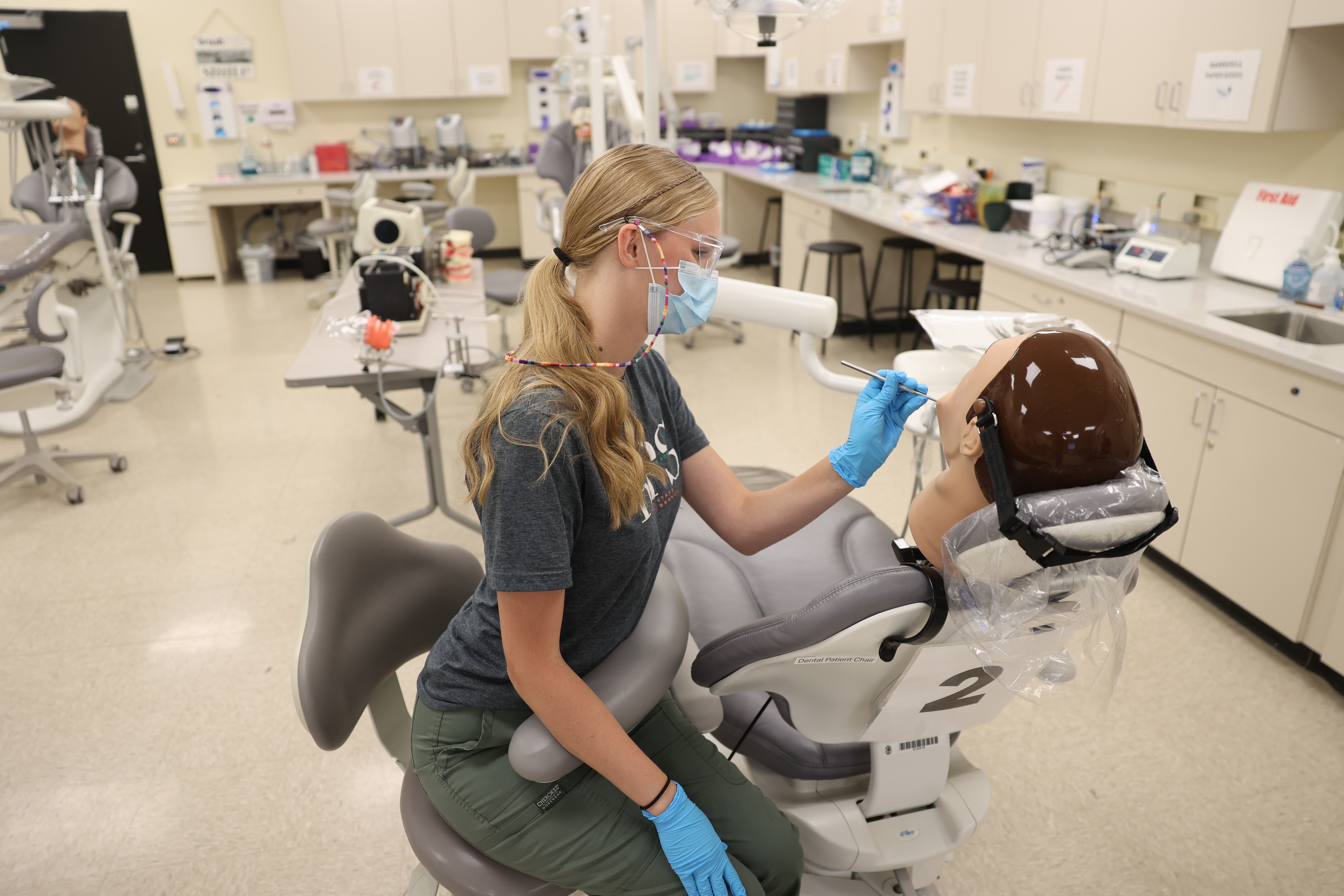 LSCO Dental Assisting Student